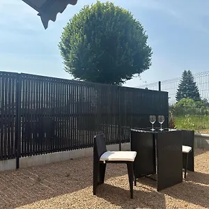 appartement-privatif-lit-king-size.hotels-rhonealpes.com/